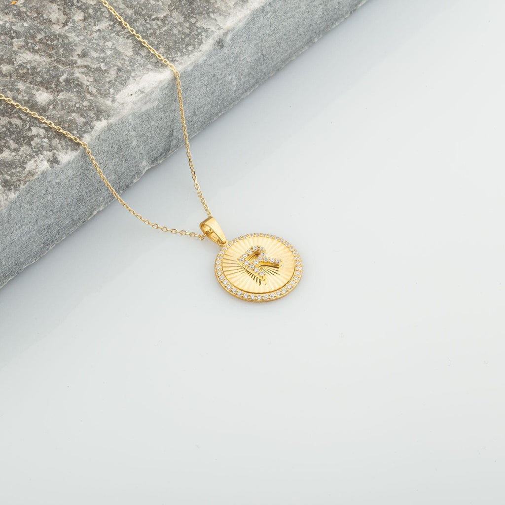 14K Gold Diamond Round Initial Necklace – Signa