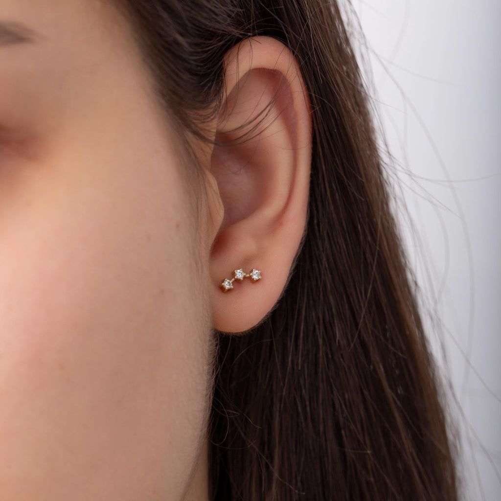 14K Gold Curved Diamond Stud Earrings – Serava