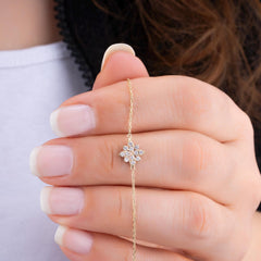 14K Gold Diamond Flower Bracelet / Dainty Floral Gold Bracelet for Women / Diamond Blossom Jewelry / Elegant Gold Bracelet / Gift for Her