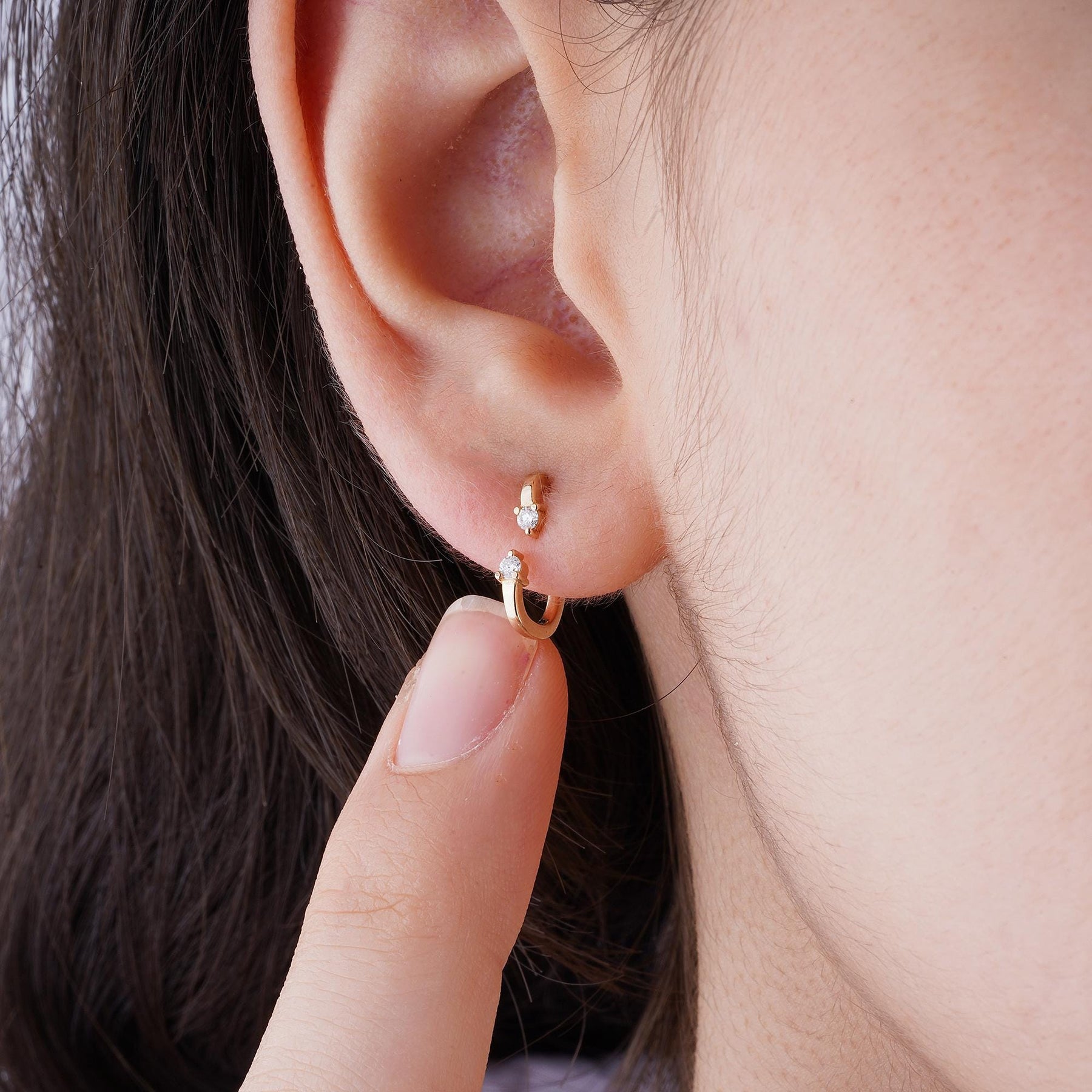 14 Ayar Altın Pırlanta Küpe – Aerelle 