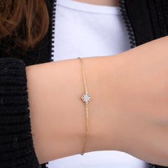 14K Gold Diamond Clover Bracelet / Dainty Gold Bracelet for Women / Lucky Clover Jewelry / Elegant Diamond Floral Bracelet / Gift for Her