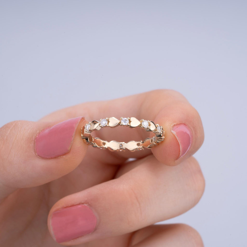 14K Gold Diamond Heart Eternity Ring – Lovaire
