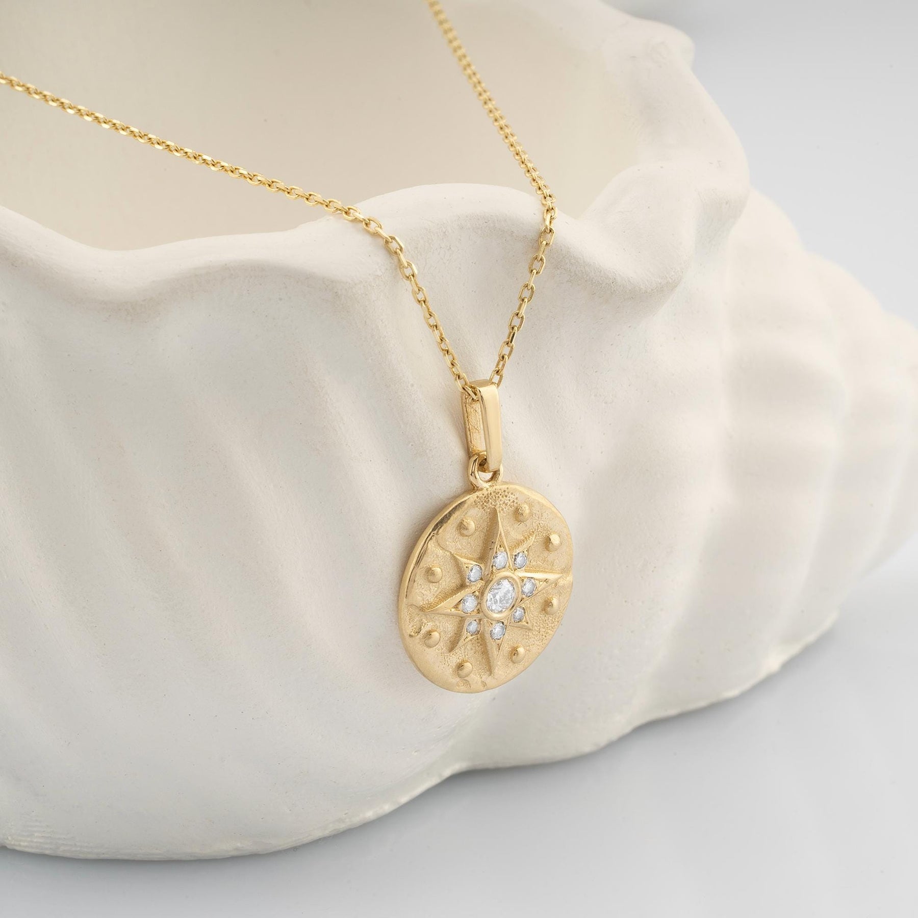 14K Gold Diamond North Star Necklace – Relic