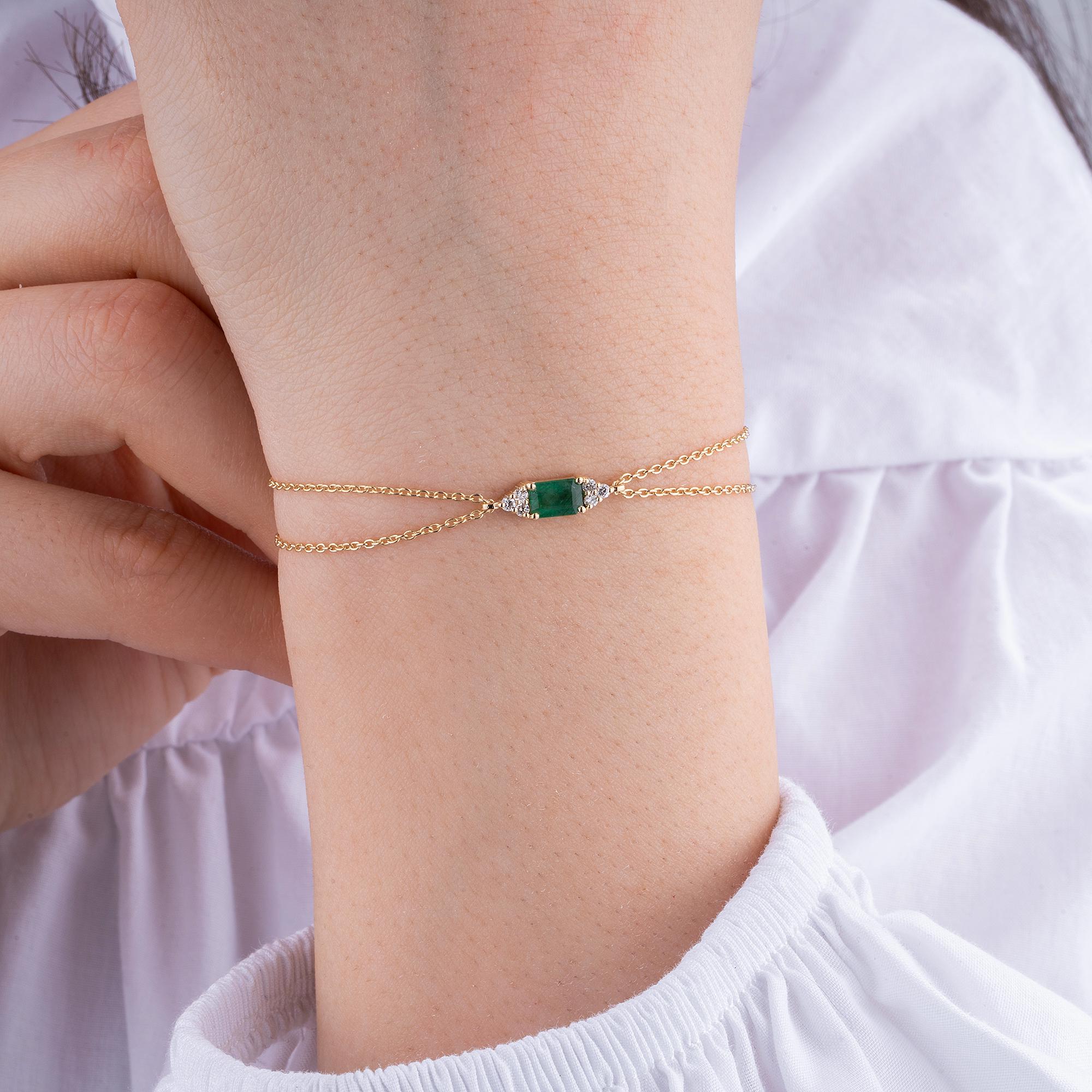 14K Gold Emerald Diamond Bracelet/ Dainty Gold Bracelet for Her/ Emerald Jewelry/ Gift for Her/ May Birthstone Bracelet/ Customized Gift