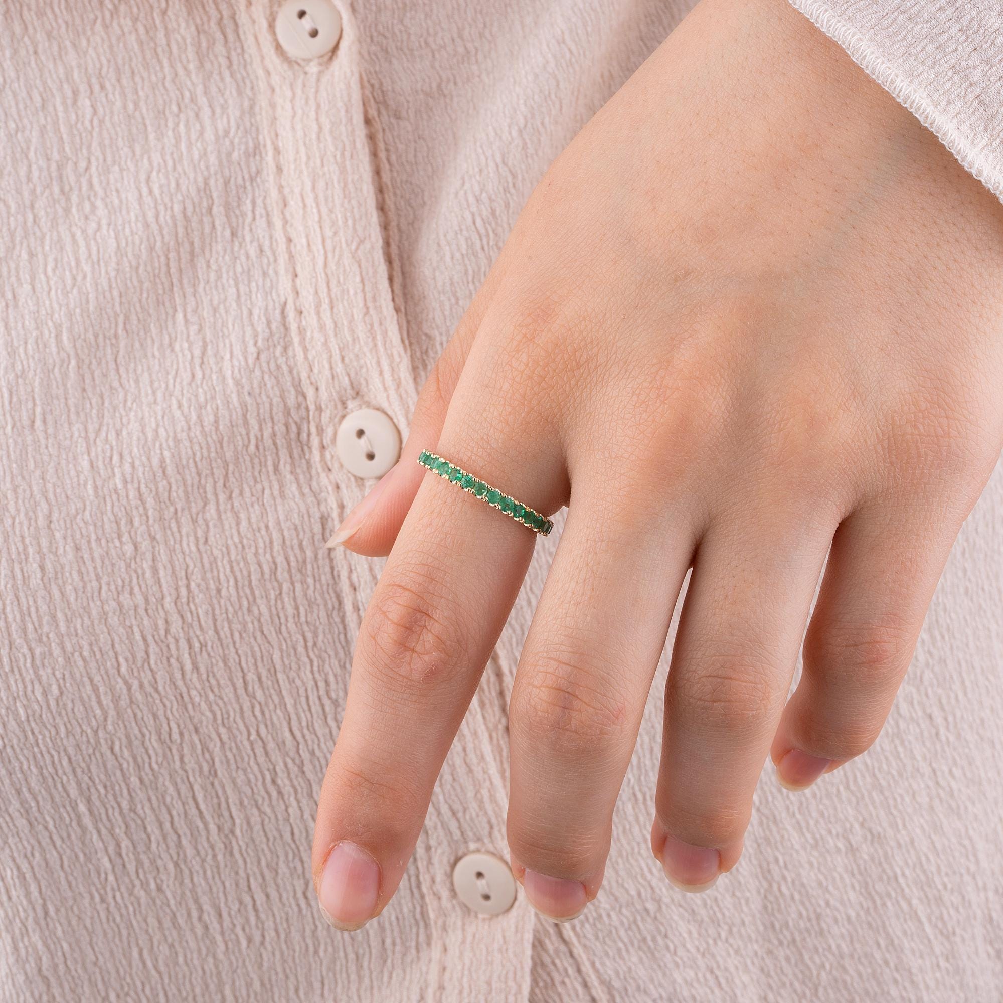 14K Gold Emerald Full Eternity Band – Esmera