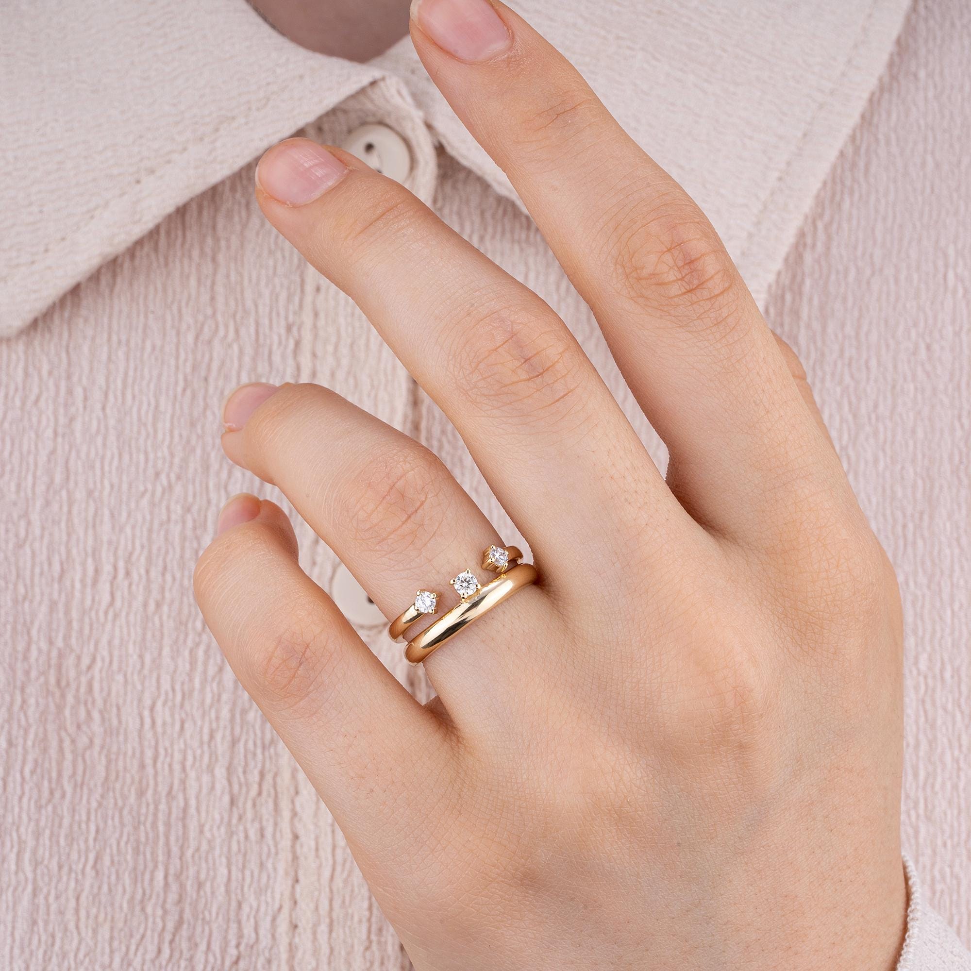 14K Gold Solitaire Diamond Ring for Women / Minimalist Diamond Gold Ring / Elegant Stacking Ring / Dainty Gold Jewelry / Gift for Her