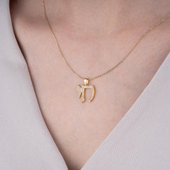 14K Gold Diamond Chai Necklace – Aura