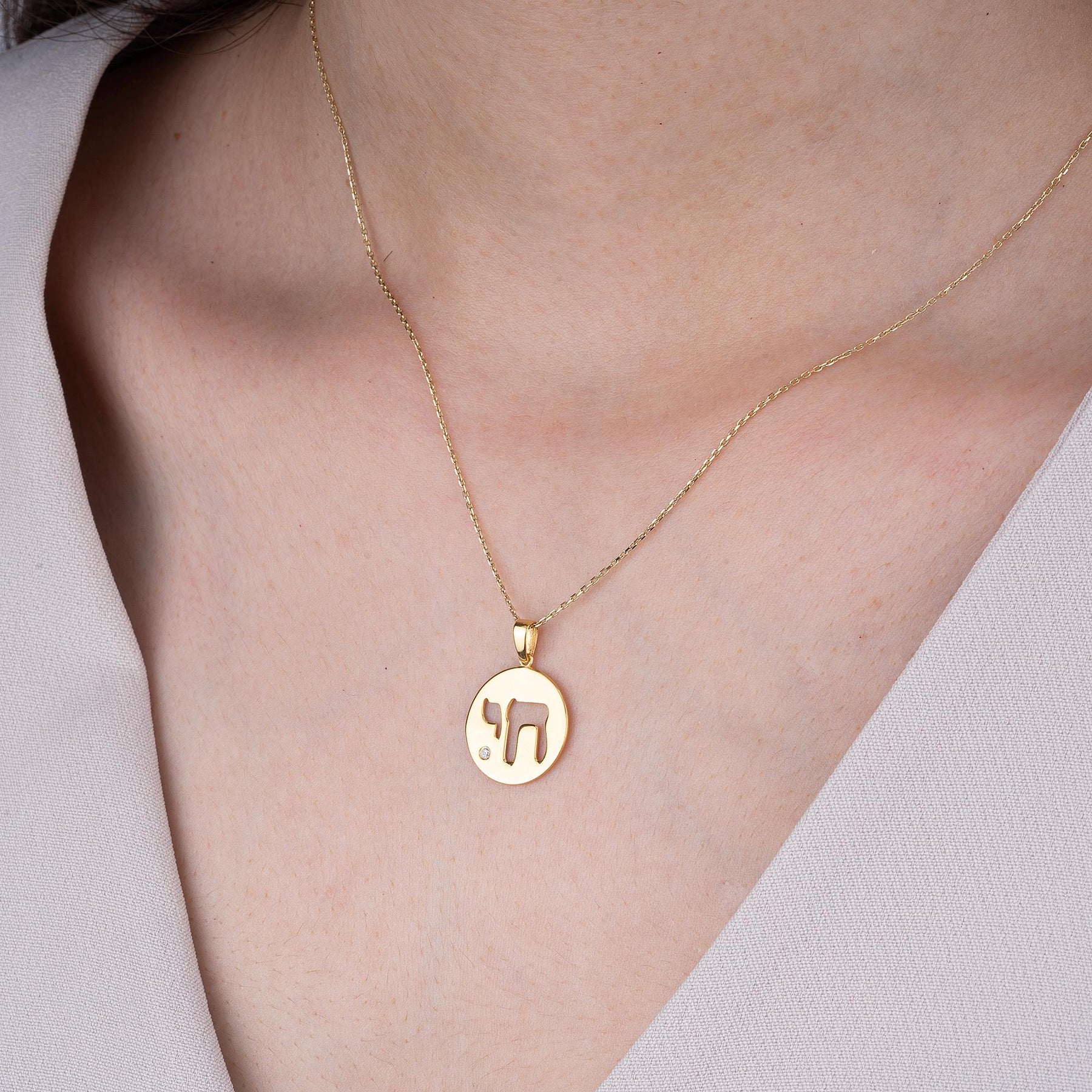 14K Gold Diamond Chai Circle Necklace – Chaiova