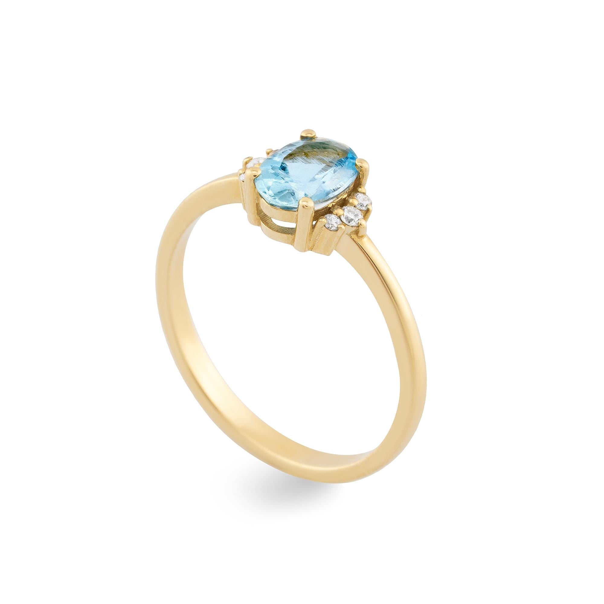 14K Gold Oval Aquamarine & Diamond Ring — Verona