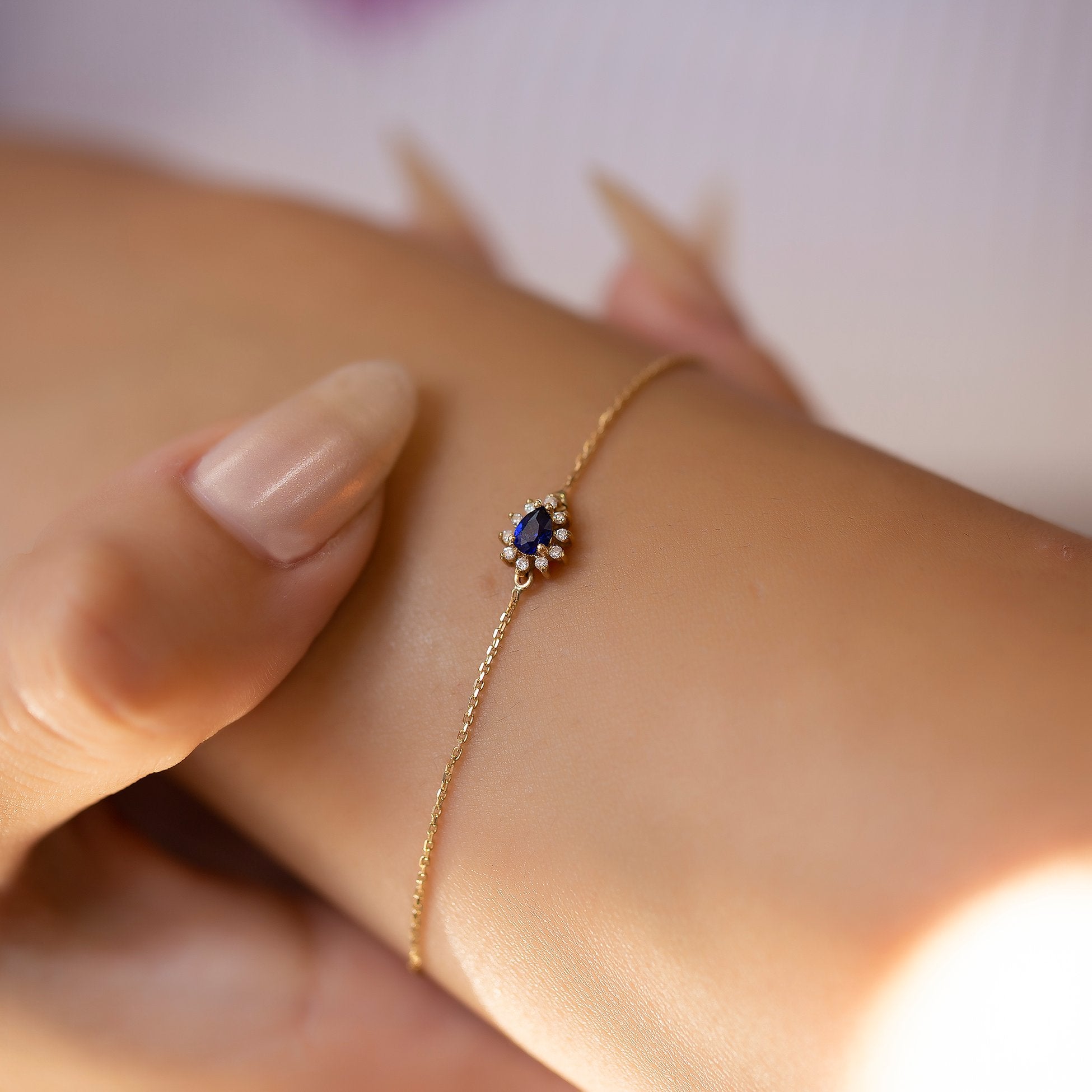 14K Gold Diamond Drop Cut Sapphire Bracelet