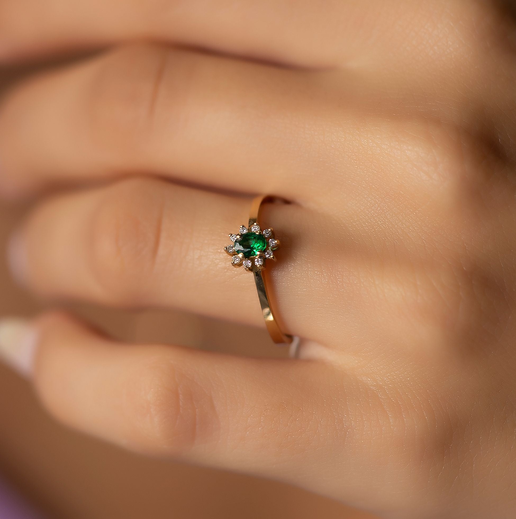 14K Gold Diamond Oval Cut Emerald Ring