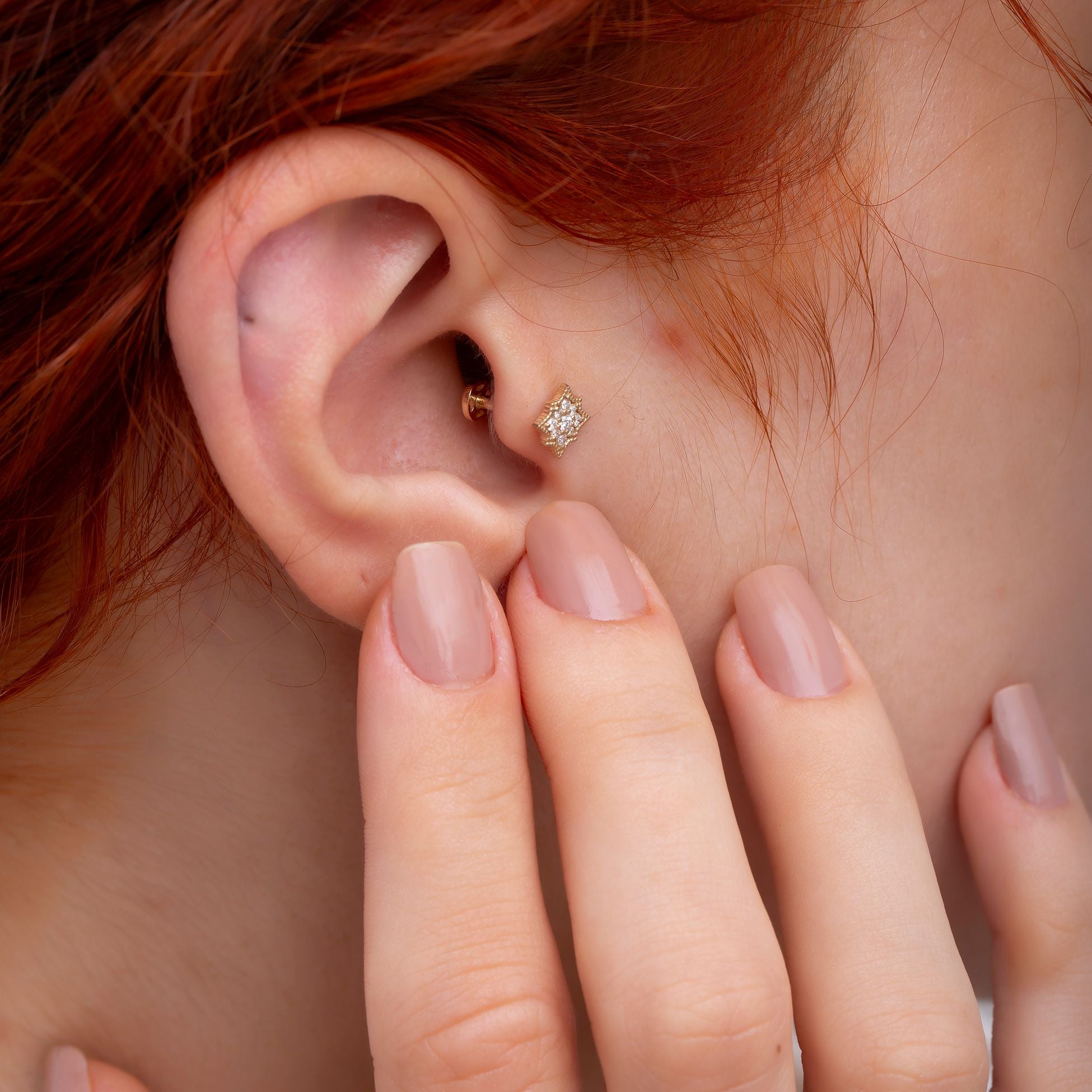 14K Gold Diamond Flower Piercing