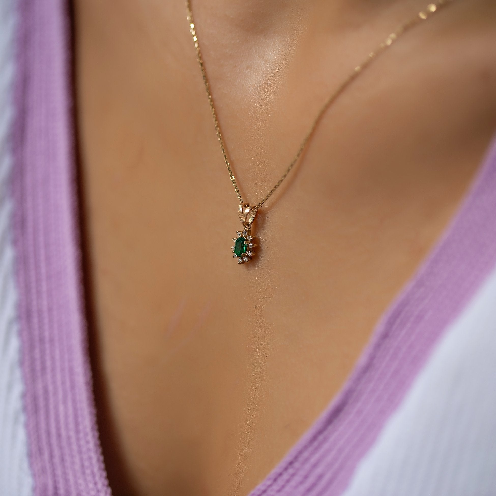 14K Gold Diamond Oval Cut Emerald Necklace