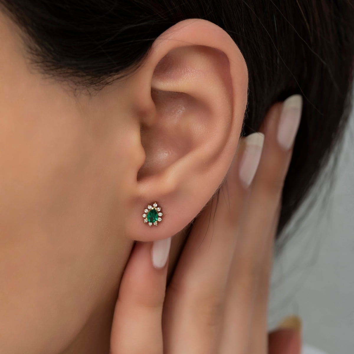 14K Gold Diamond Drop Cut Emerald Studs Earrings