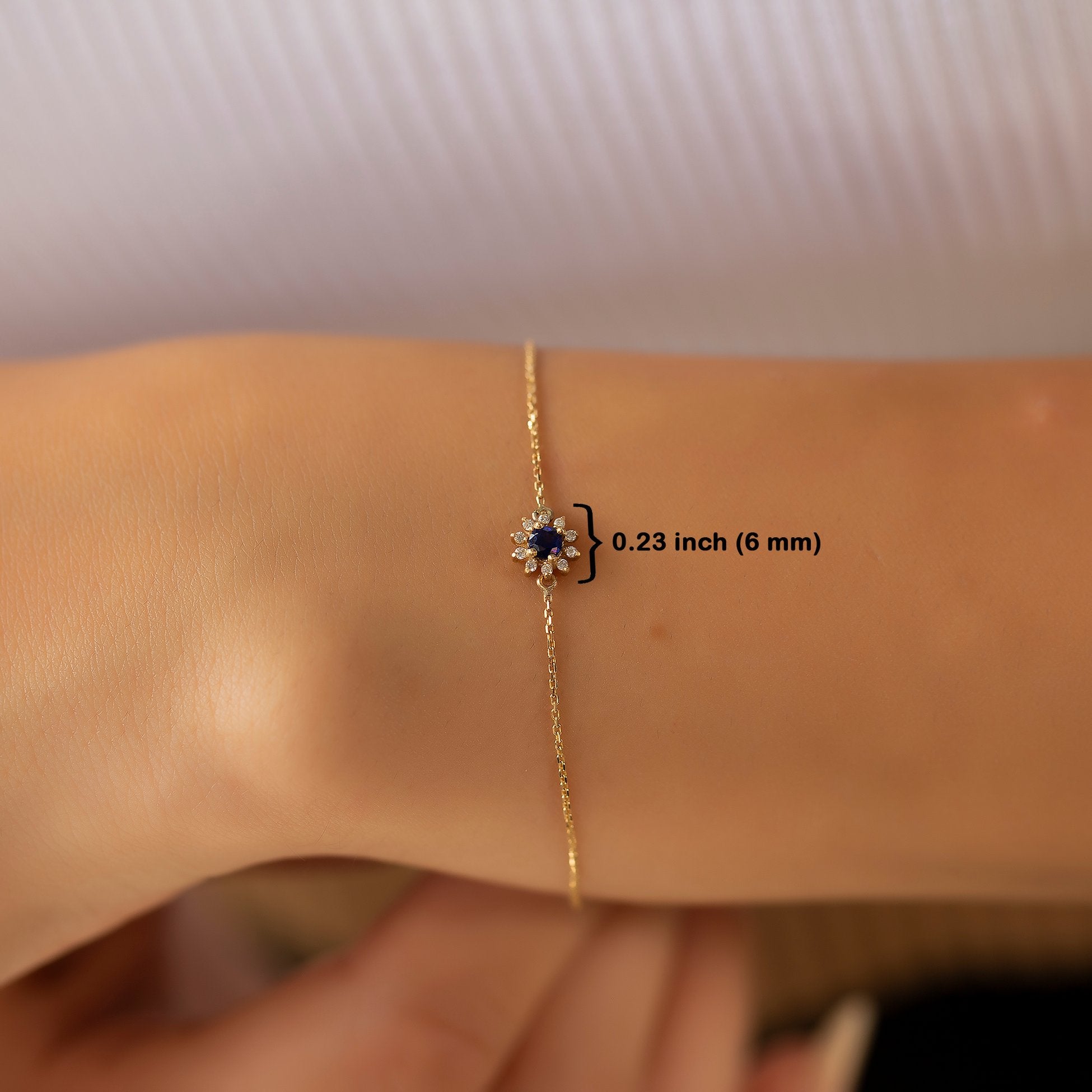 14K Gold Diamond Round Cut Sapphire Bracelet