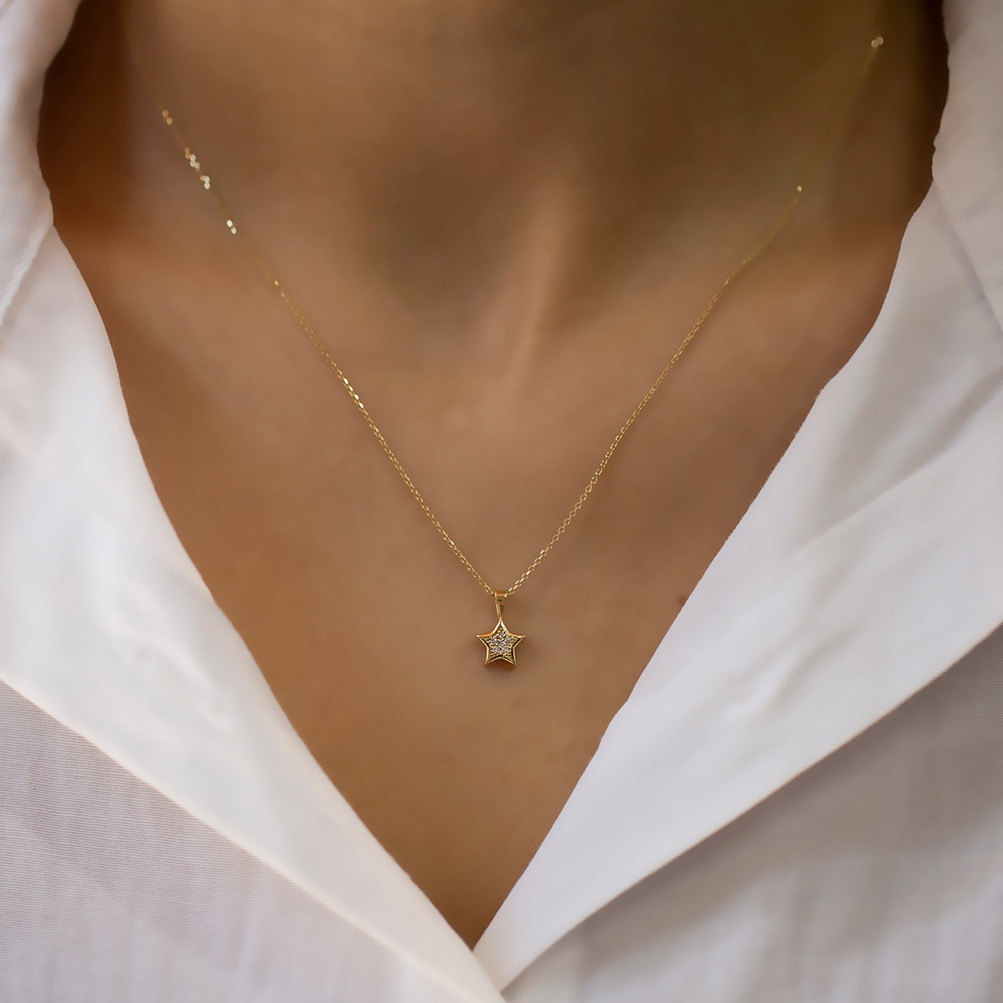 14K Gold Diamond Minimalist Star Necklace