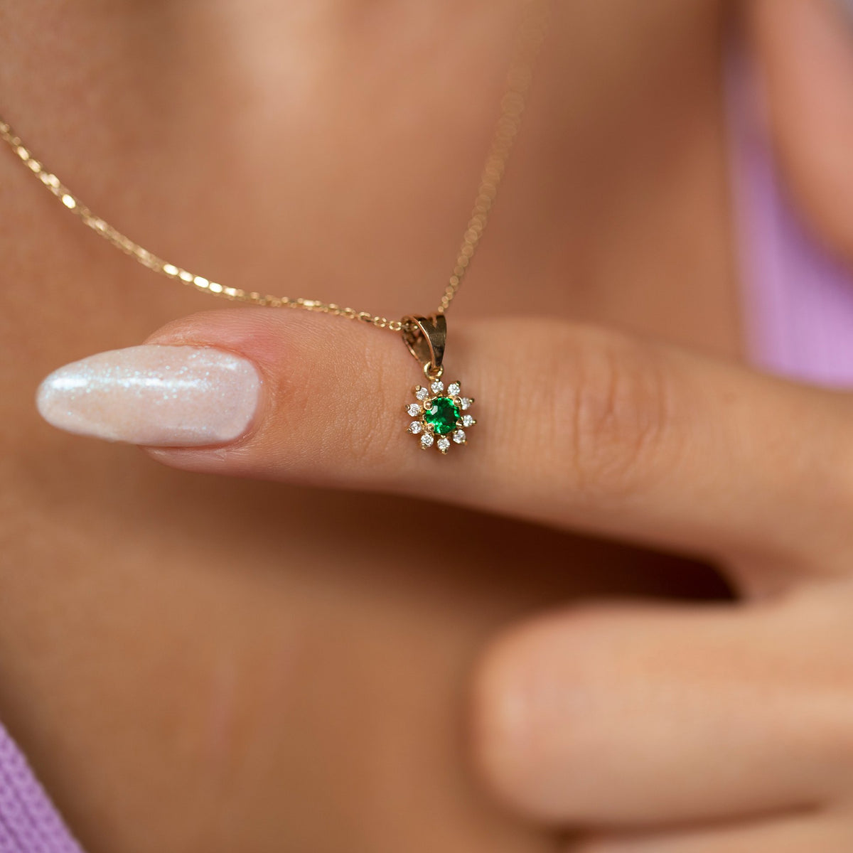 14K Gold Diamond Round Cut Emerald Necklace