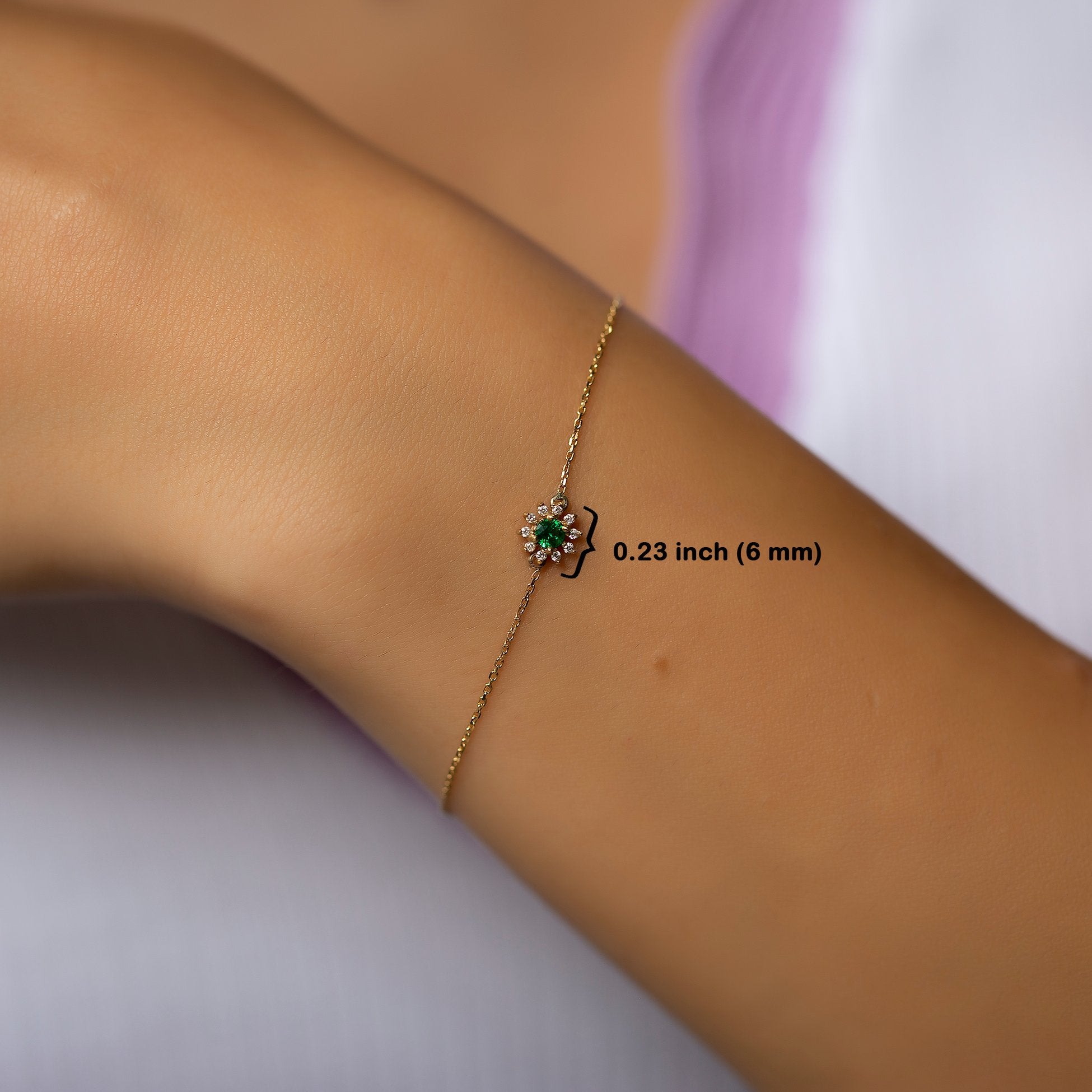 14K Gold Diamond Round Cut Emerald Bracelet