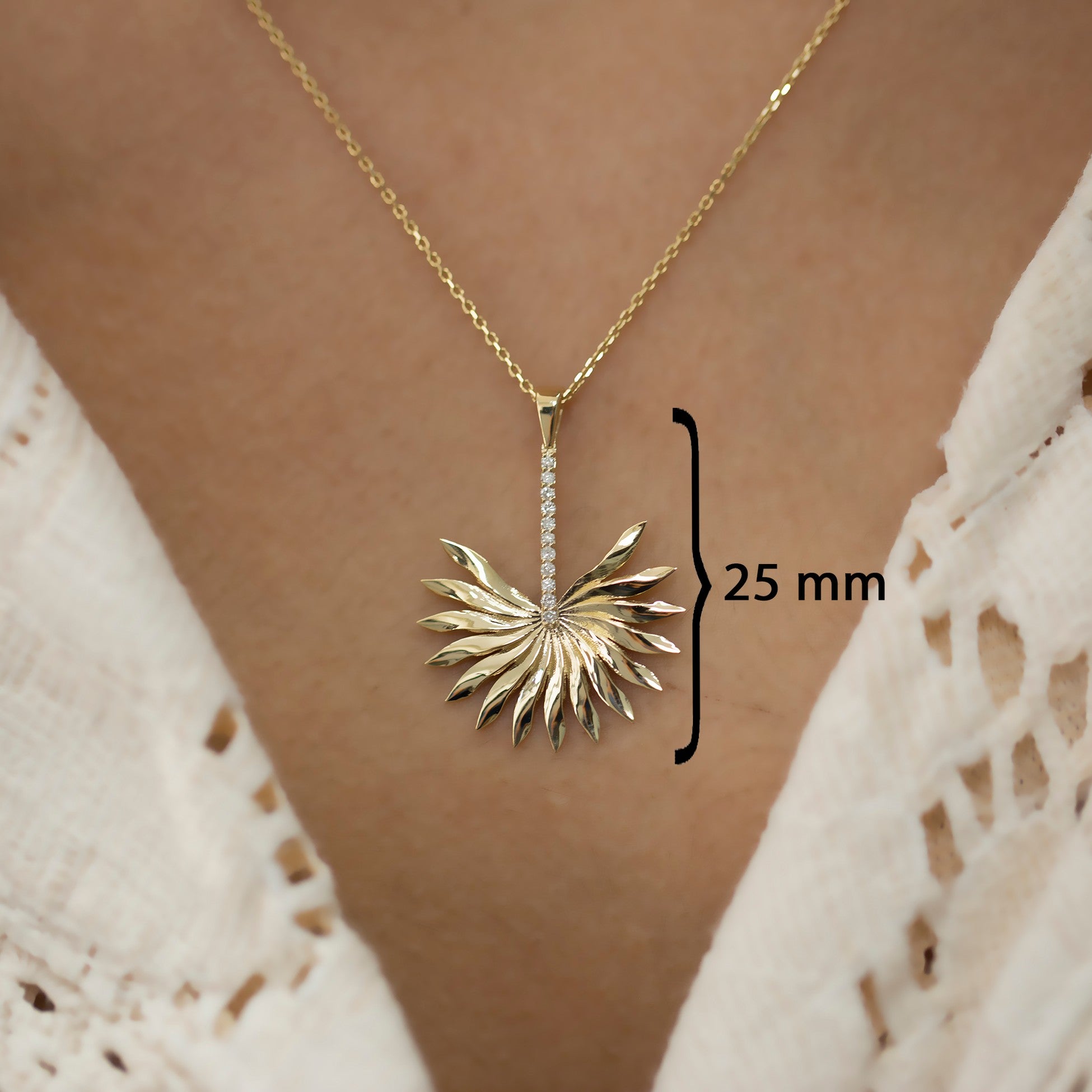 14K Gold Diamond Fan Necklace