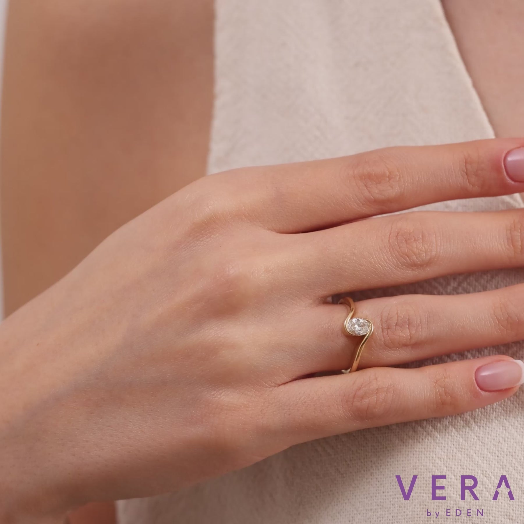 Oval Lab Grown Diamond Engagement Ring – Kairn