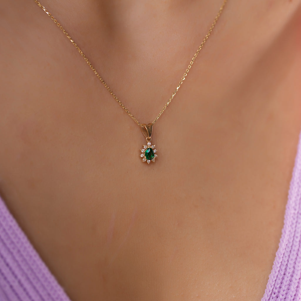14K Gold Emerald & Diamond Pear Necklace – Astra
