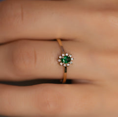 14K Gold Emerald & Diamond Oval Ring – Astra